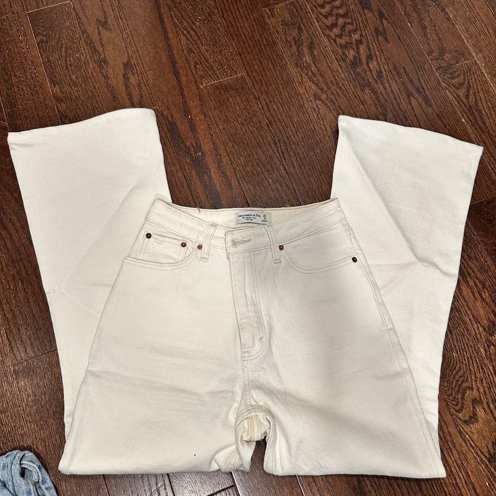 Cream Abercrombie and Fitch Curve Love Vintage Flare High Rise Jeans